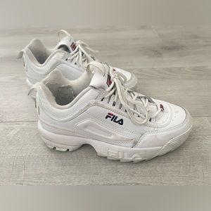 FILA Disruptor 2 Premium Mono Sneaker - size 6.5